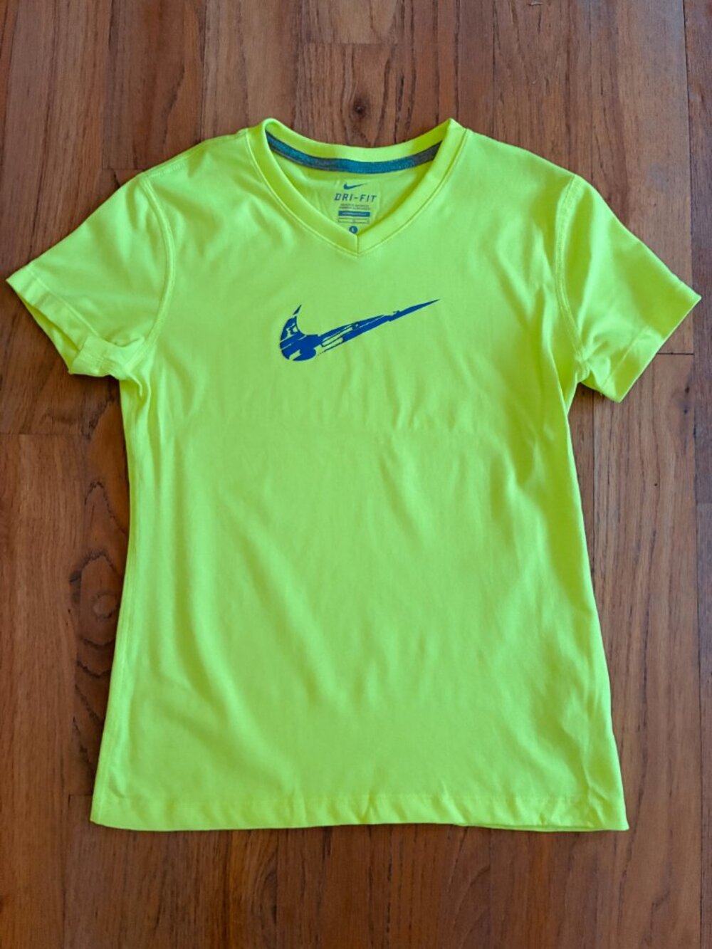 Nike Youth Dri-FIT Neon Volt V Neck Athletic T-Shirt Size Large